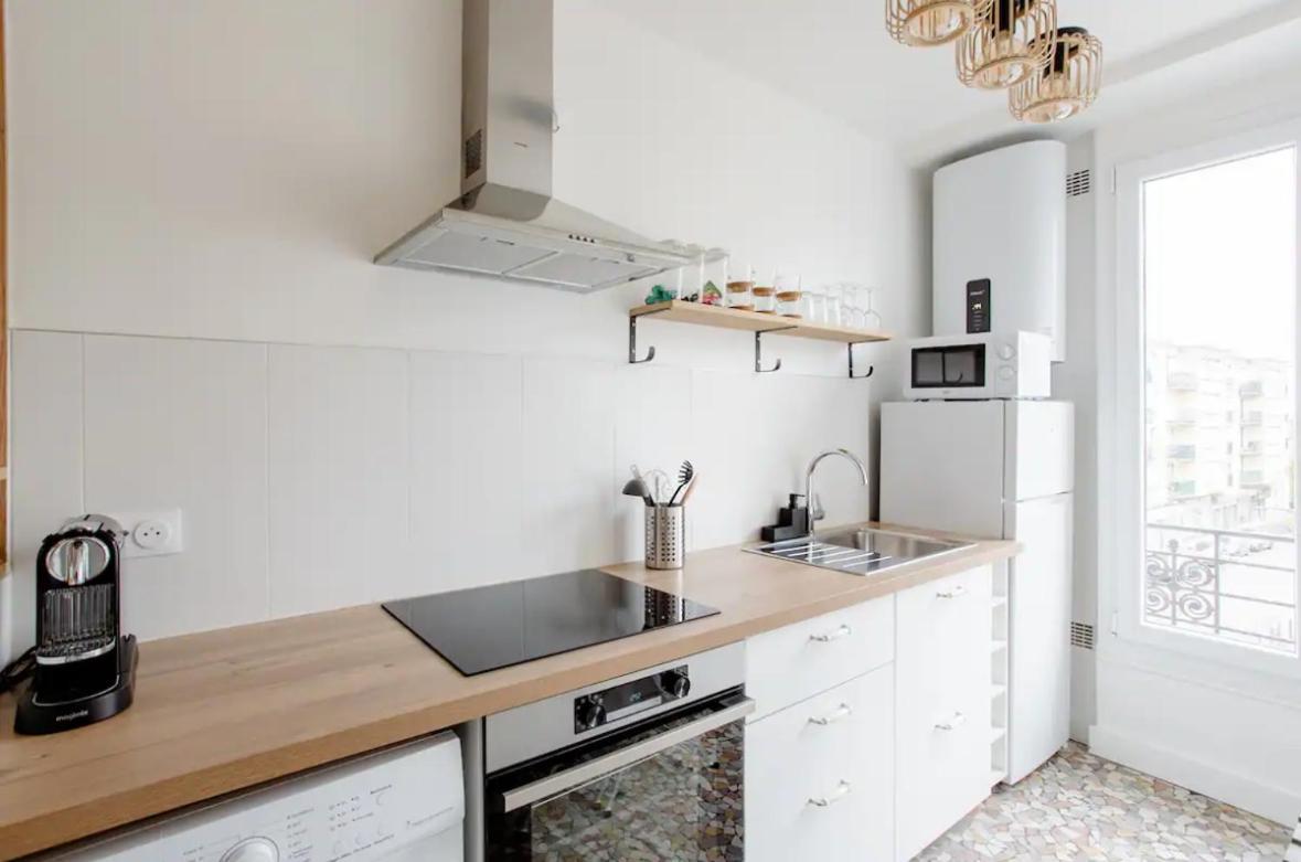Charmant Appartement Cosy A Сюрен Экстерьер фото